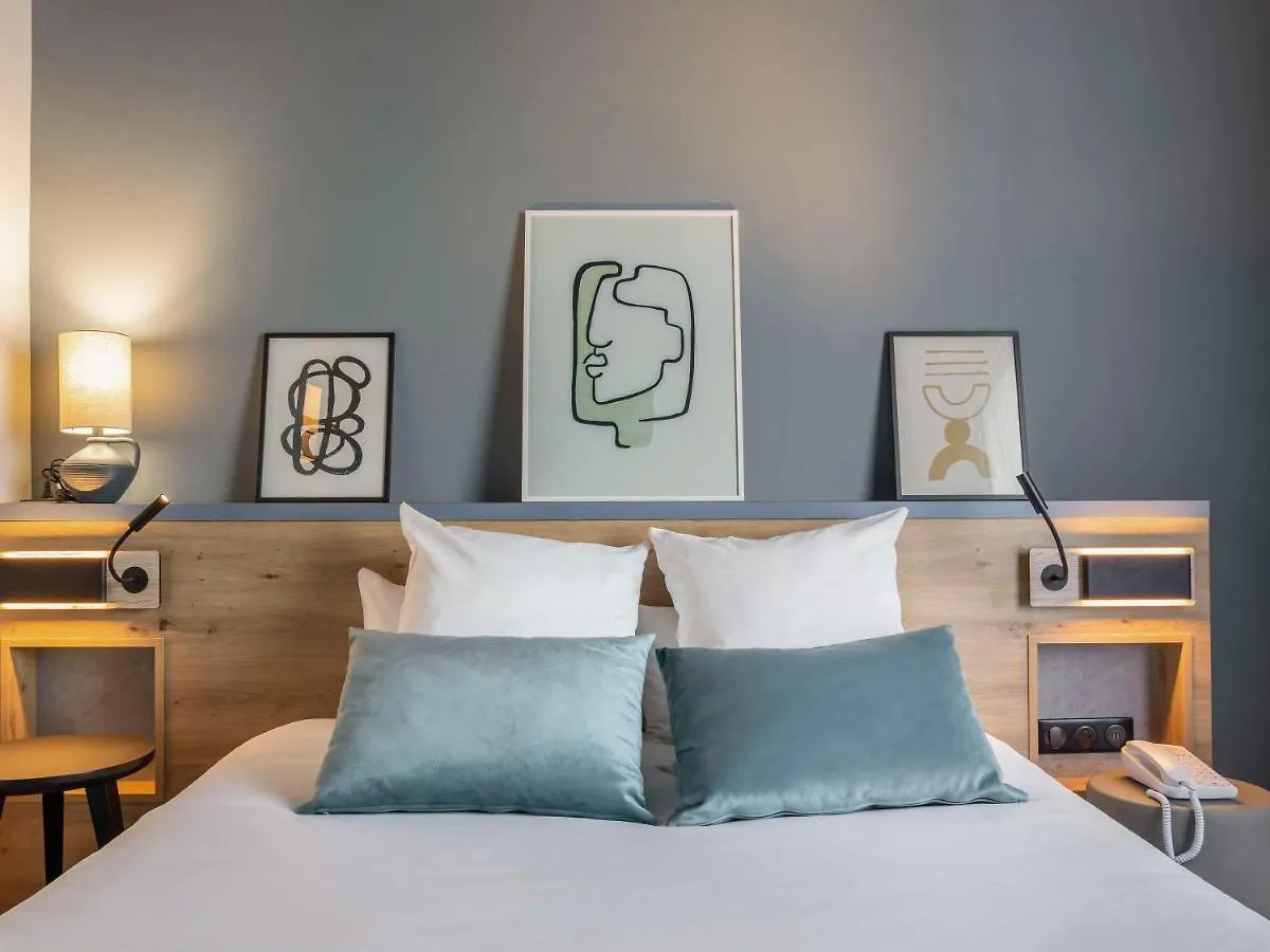 Mercure Lyon Est Villefontaine Hotel