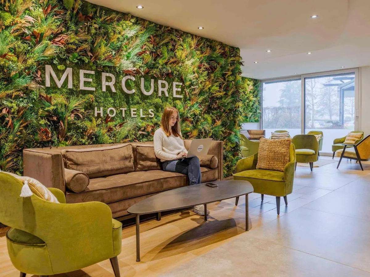 Mercure Lyon Est Villefontaine 4*,  Francia